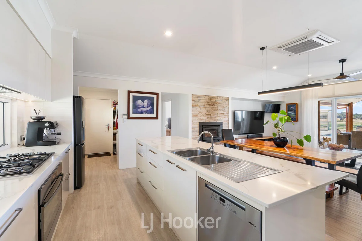 Additional image 10 of 2210 Jindong-Treeton Road, Rosa Brook WA 6285
