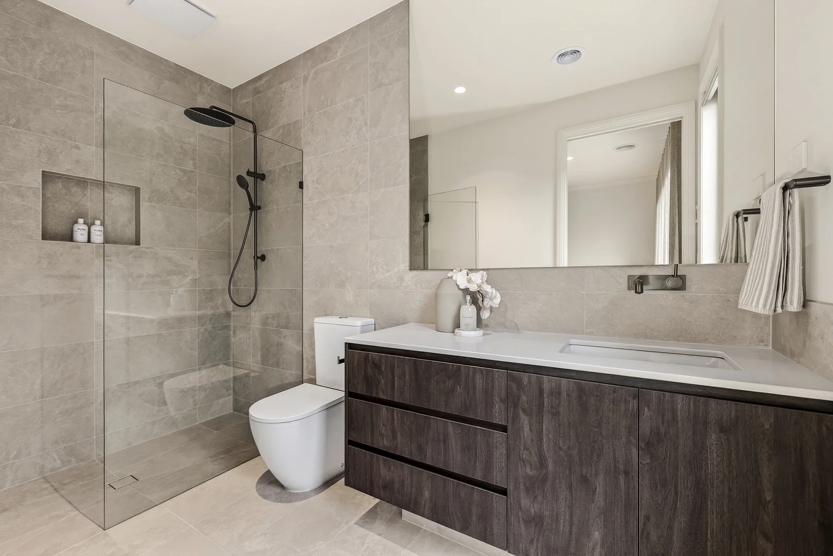 Additional image 12 of 25 Abbeygate Street, Oakleigh VIC 3166