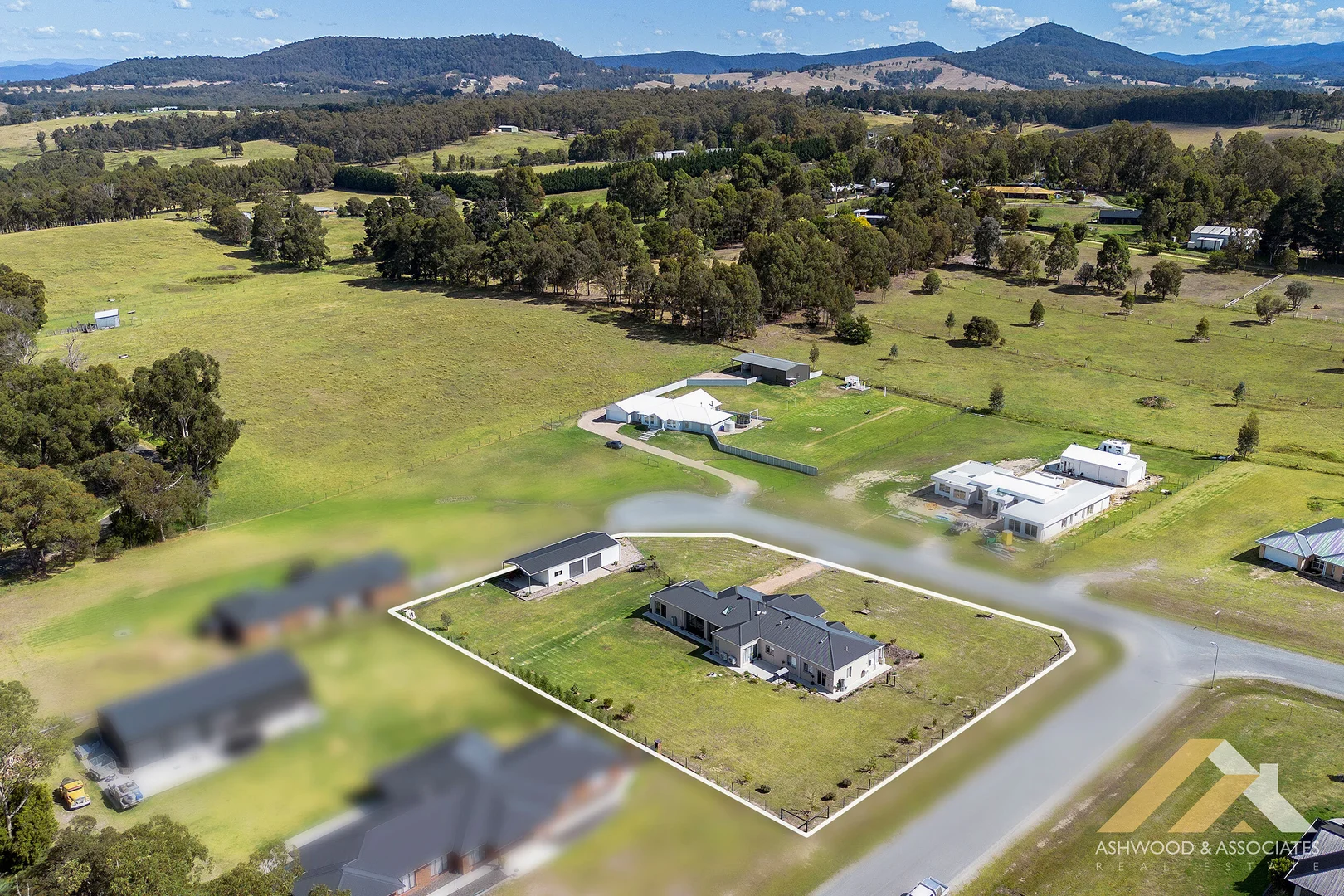 Additional image 27 of 3A Di Palma Terrace, Ellaswood VIC 3875