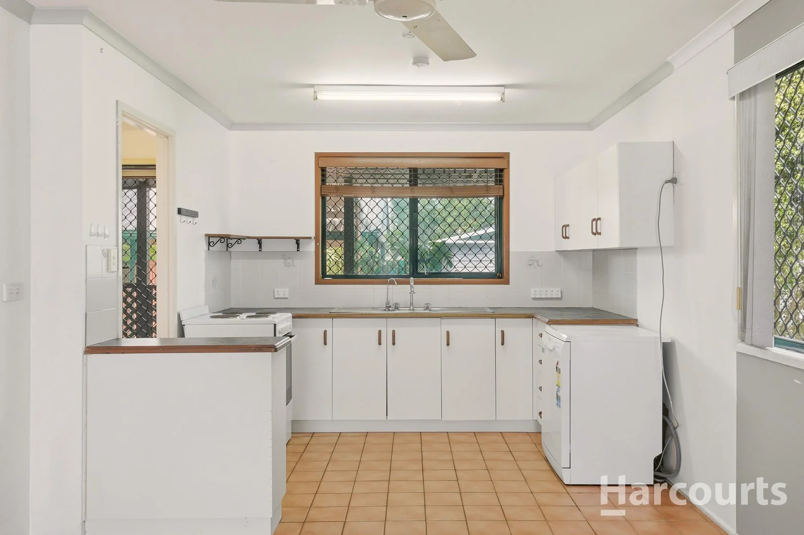 Additional image 2 of 15 Hunter Street, Torbanlea QLD 4662