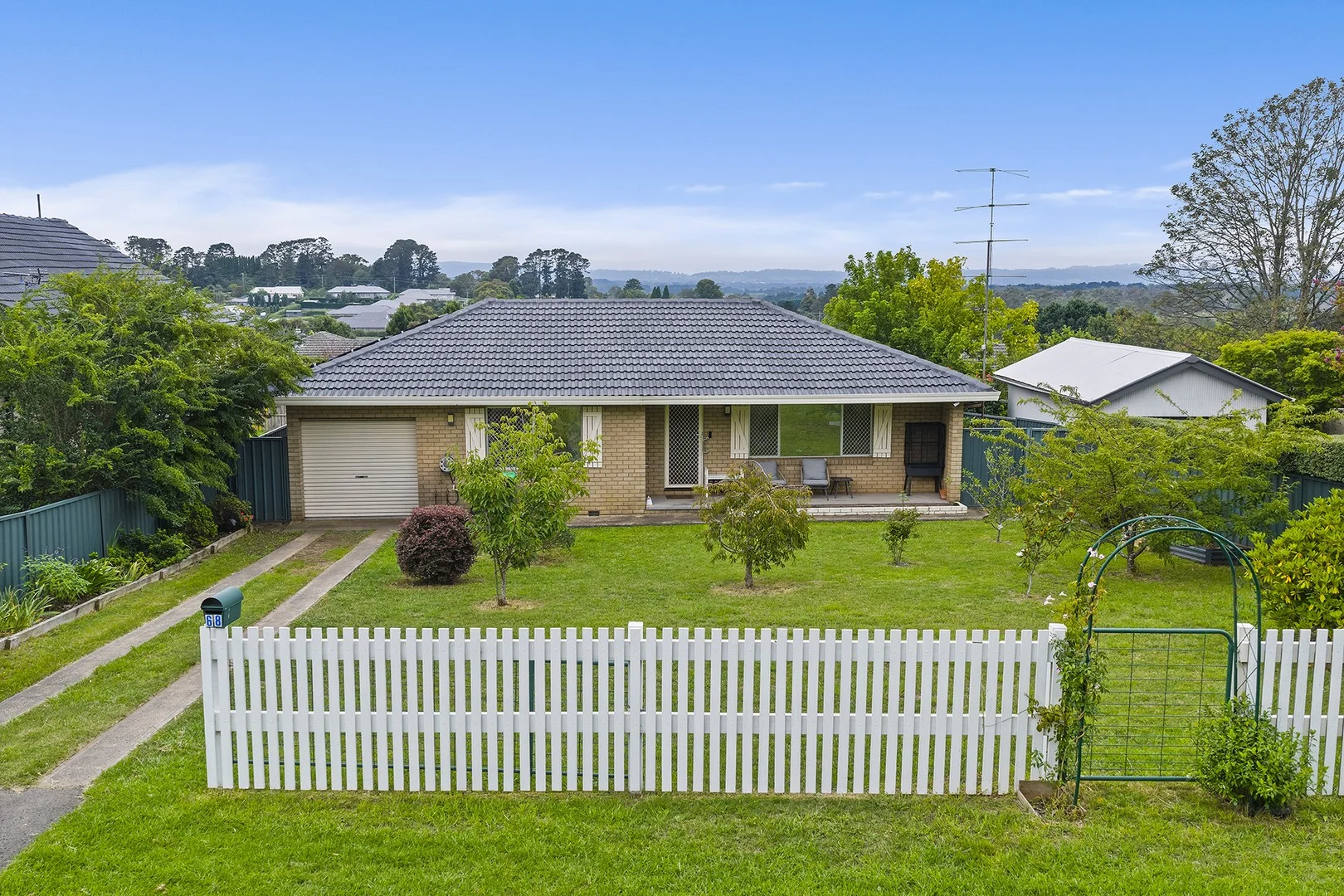68 Robertson Road, Moss Vale NSW 2577
