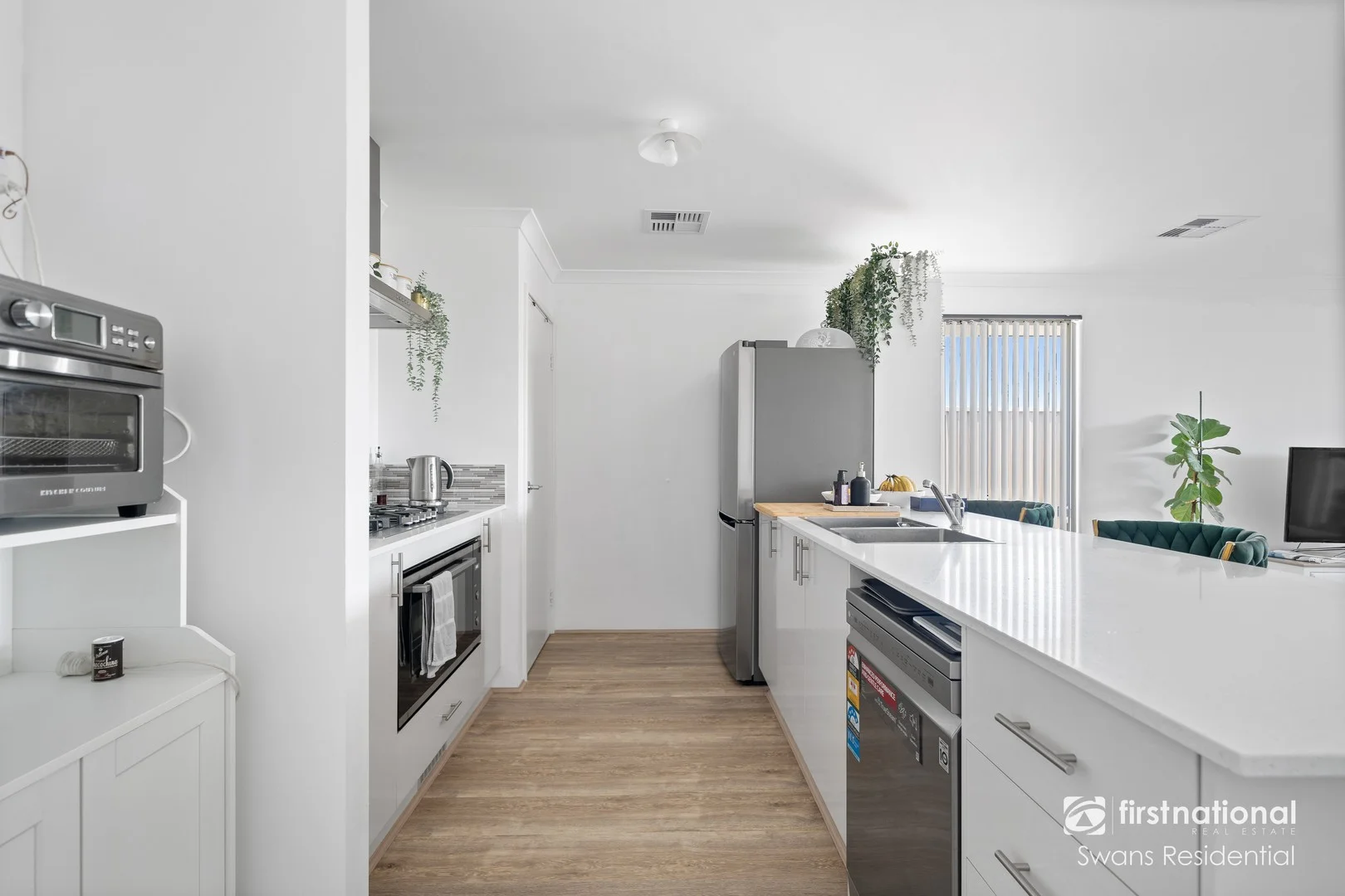 16 Venetian Road, Eglinton WA 6034