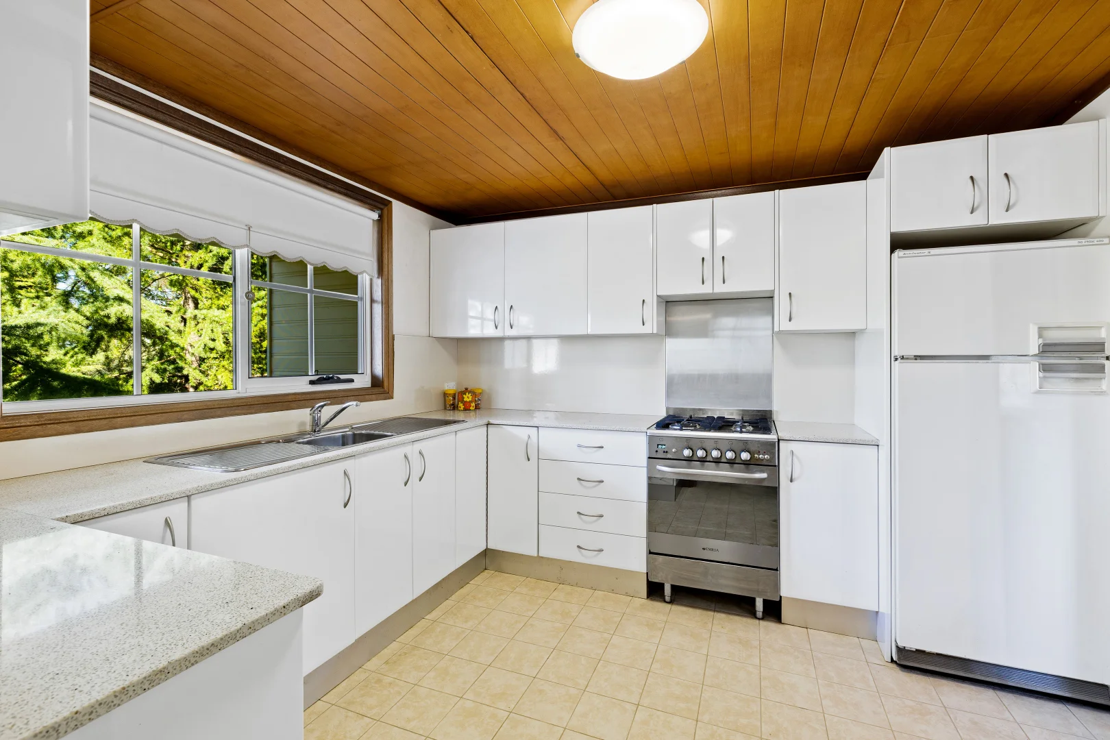 Additional image 5 of 9-11 Ada Road, Blackheath NSW 2785