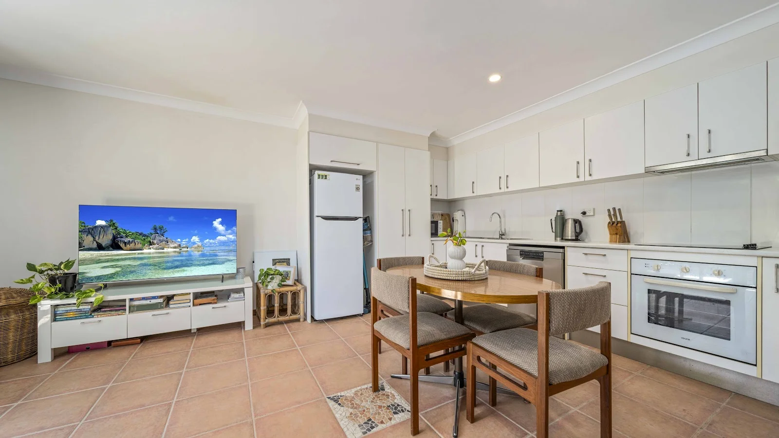 Additional image 30 of 19 Yamble Drive, Ocean Shores NSW 2483