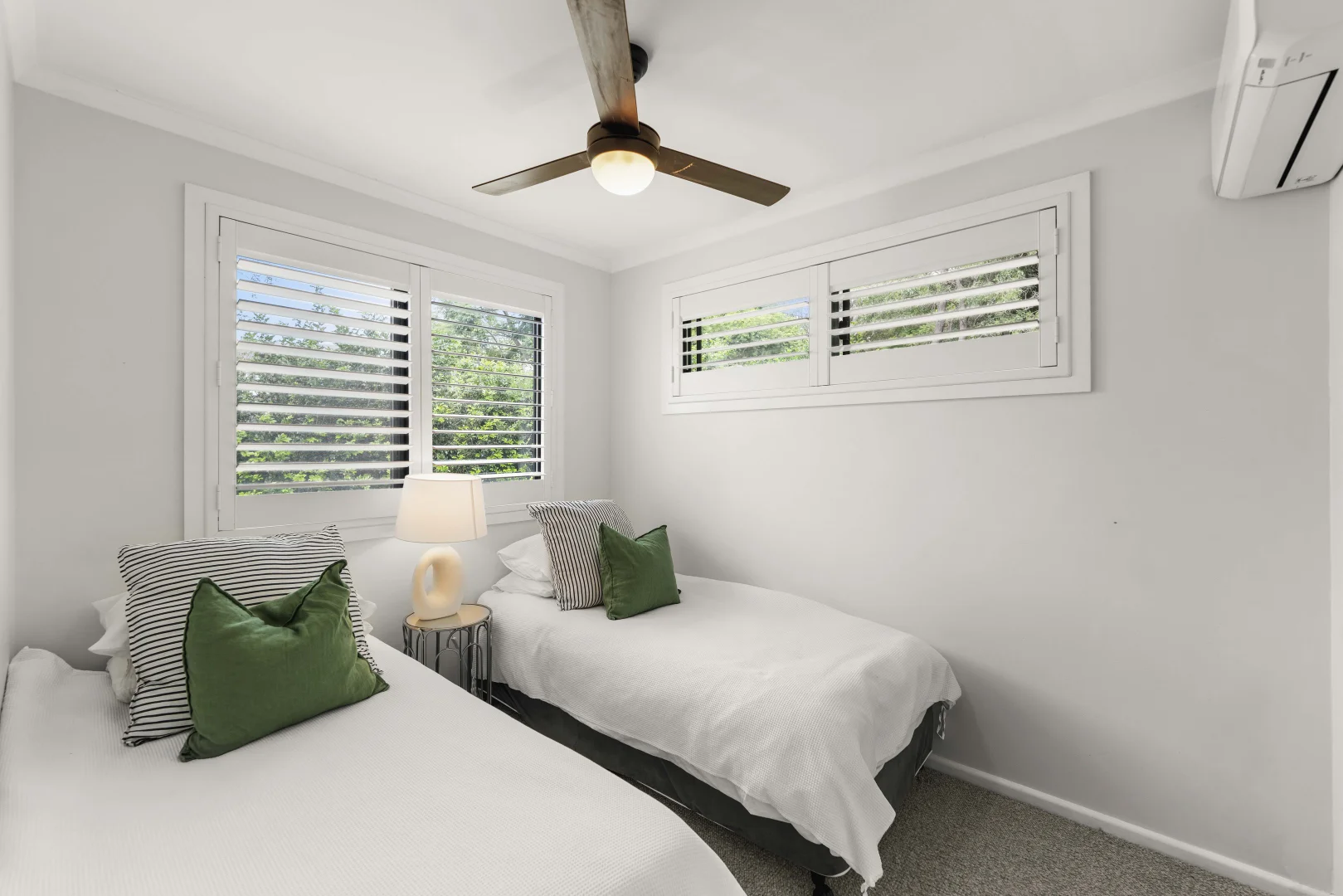 Additional image 14 of 129 K P Mcgrath Drive, Elanora QLD 4221