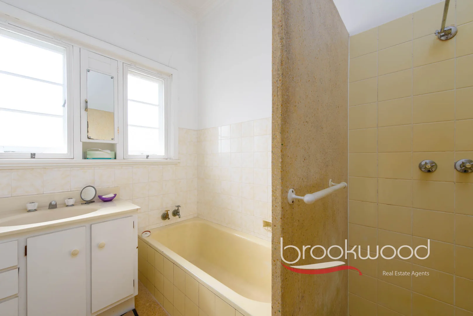 Additional image 14 of 33 Comer Street, Como WA 6152