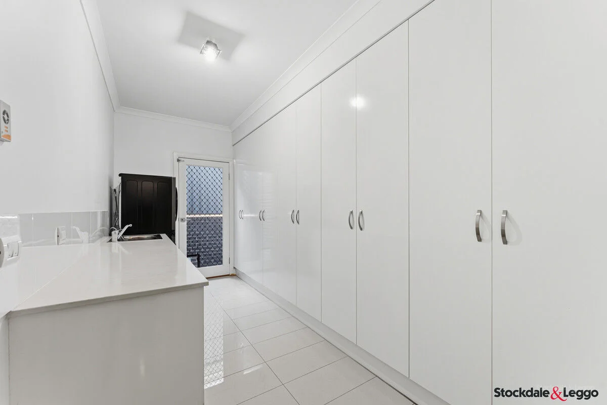 Additional image 16 of 2 Waterside Drive, Pakenham VIC 3810