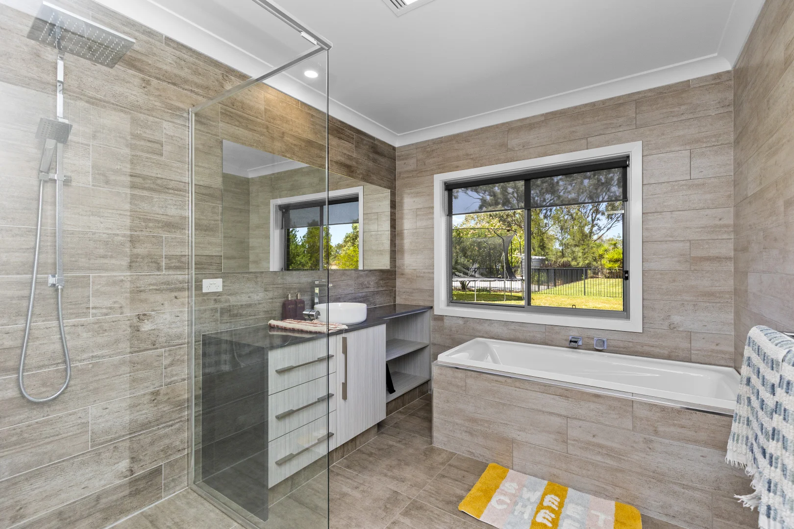 Additional image 20 of 30 Redbank Road, Lake Albert NSW 2650