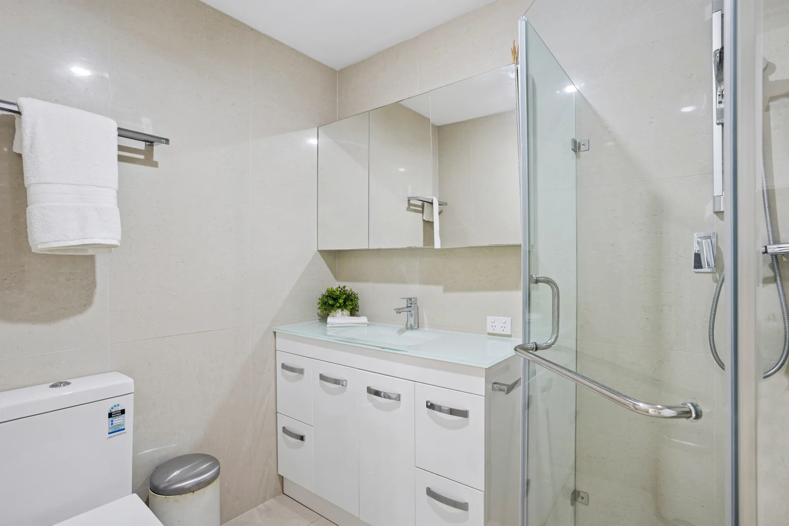 Additional image 29 of 25 Military Road, Tennyson SA 5022