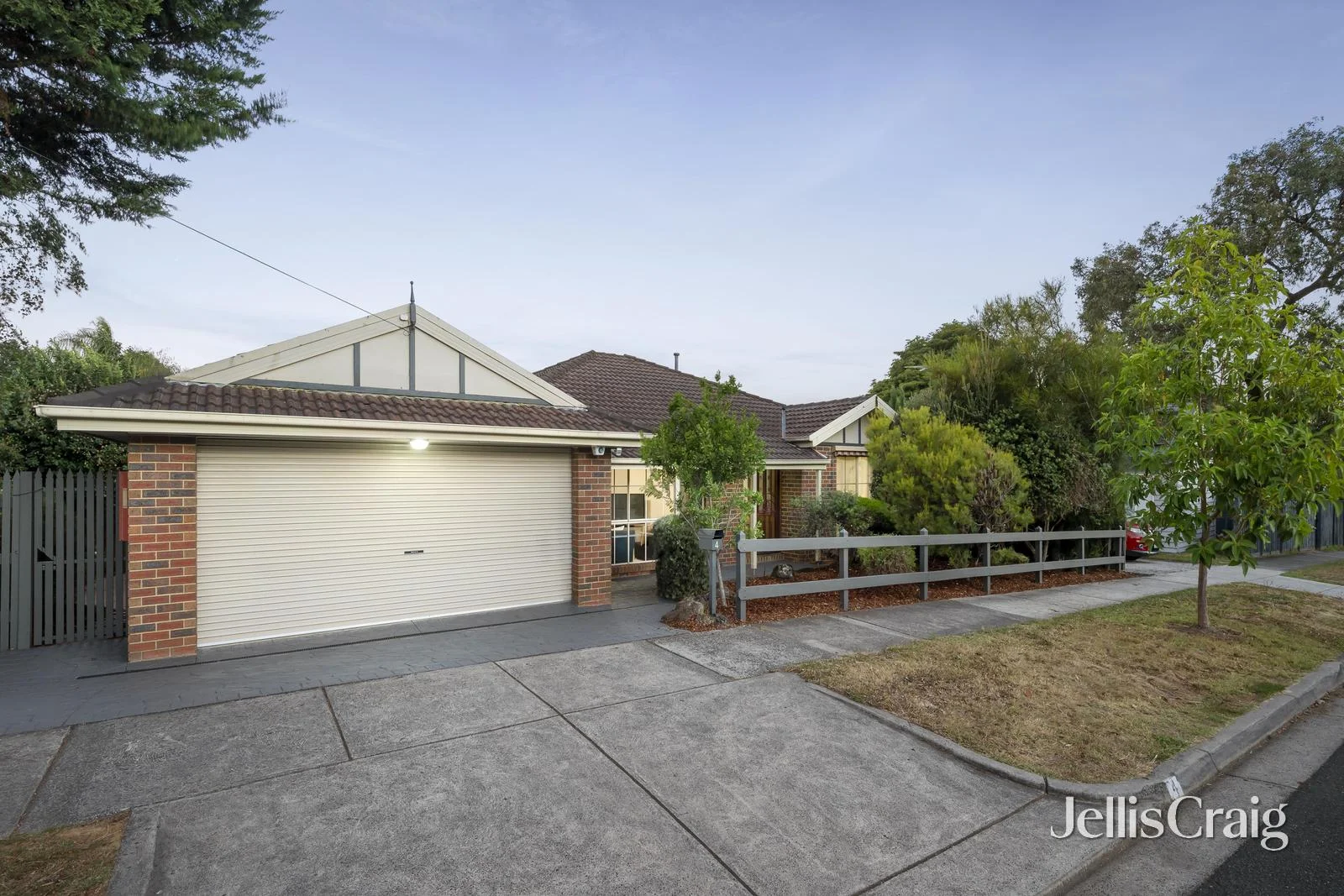 4 Ruskin Avenue, Croydon VIC 3136