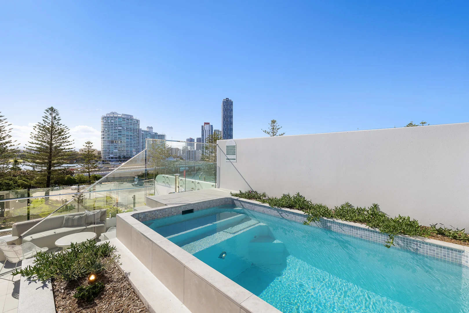 Additional image 21 of 3/19-21 Rankin Parade, Main Beach QLD 4217