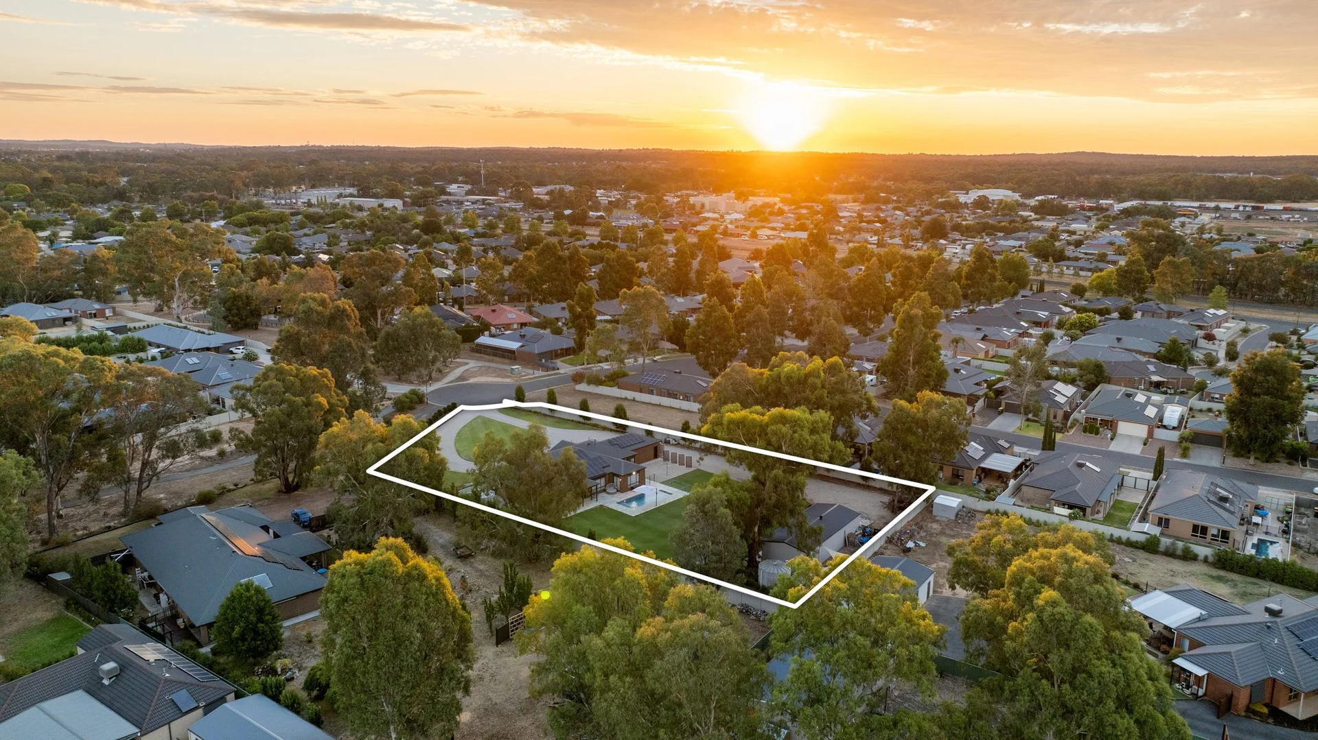 Additional image 25 of 20B Elandra Drive, Ascot VIC 3551