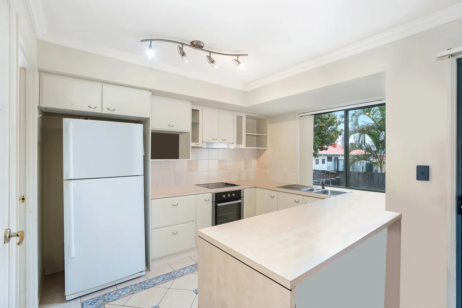 Additional image 3 of 11/20 Fairway Drive, Clear Island Waters QLD 4226