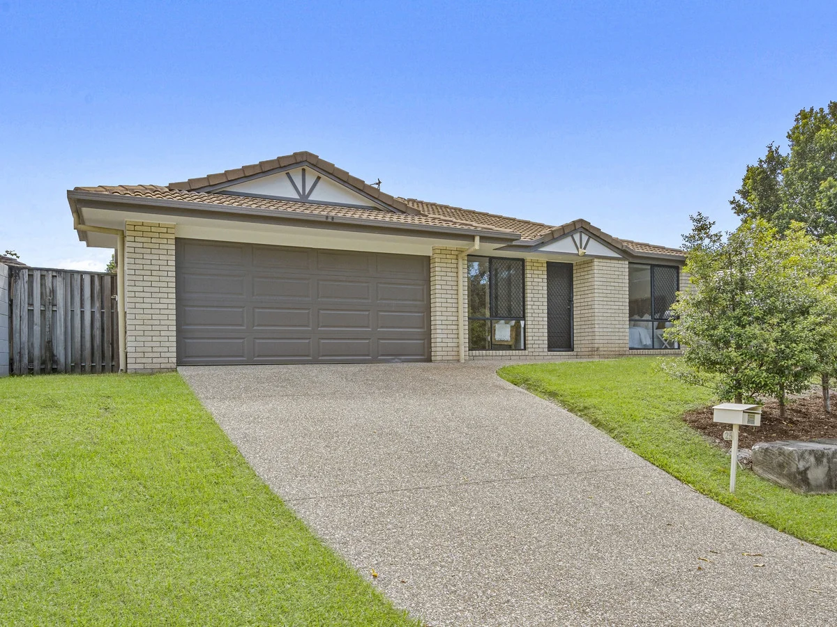 25 Shoalhaven Avenue, Pacific Pines QLD 4211