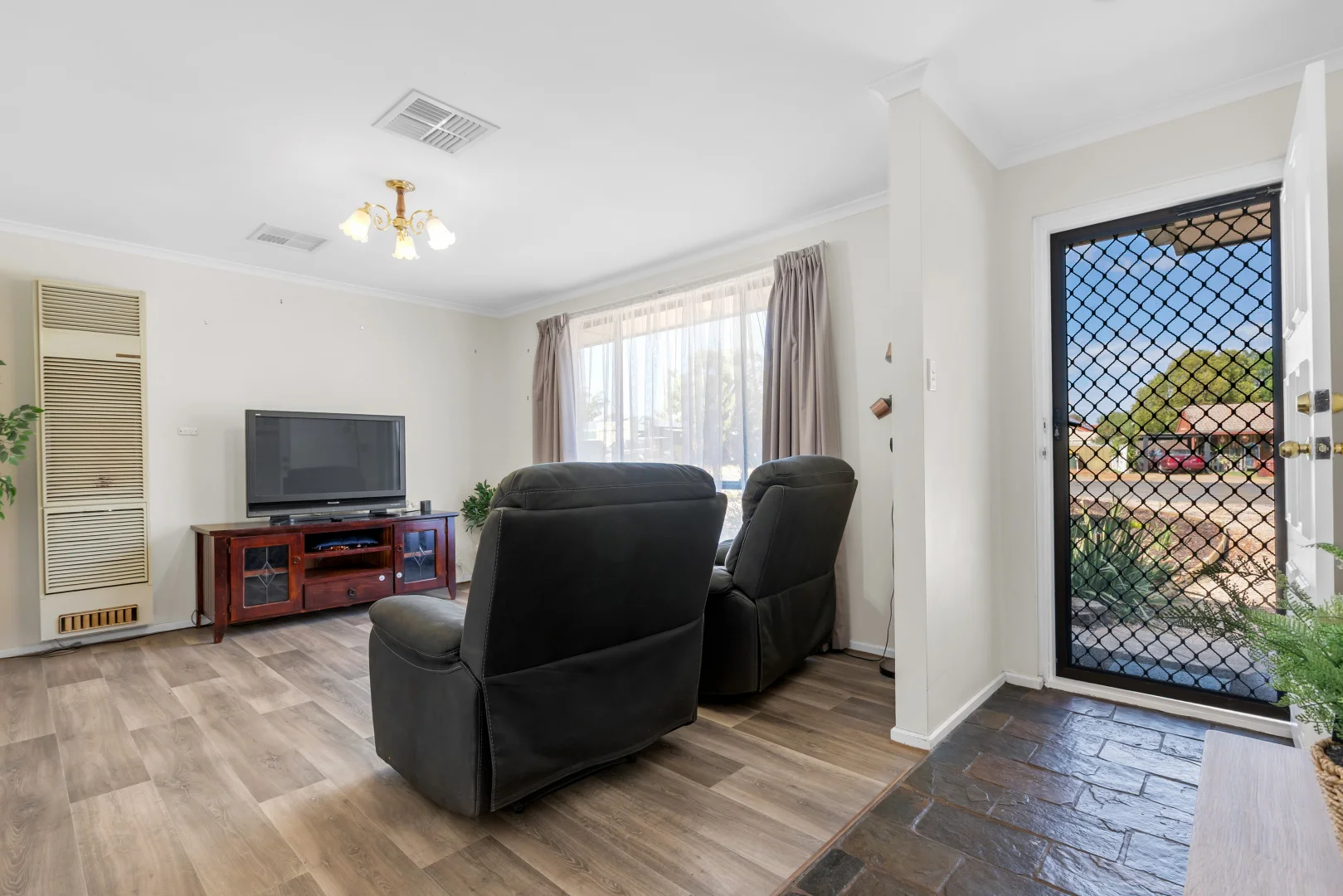 Additional image 11 of 8 Cardiff Court, Craigmore SA 5114