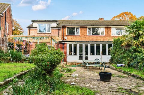 The Parkway, Bassett, Southampton, Hampshire SO16