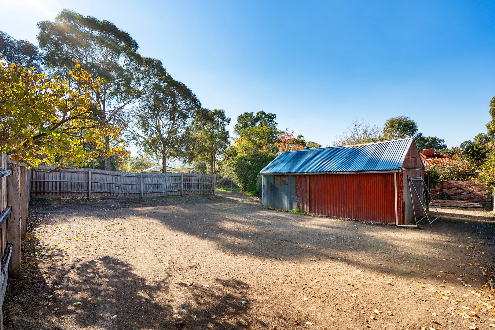 Additional image 4 of 2/2 Camp Crescent, Castlemaine VIC 3450