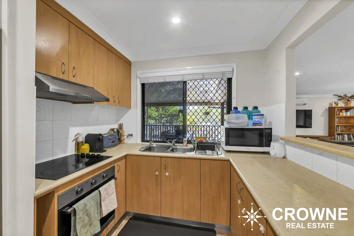 Additional image 9 of 38 Skinner Crescent, Silkstone QLD 4304