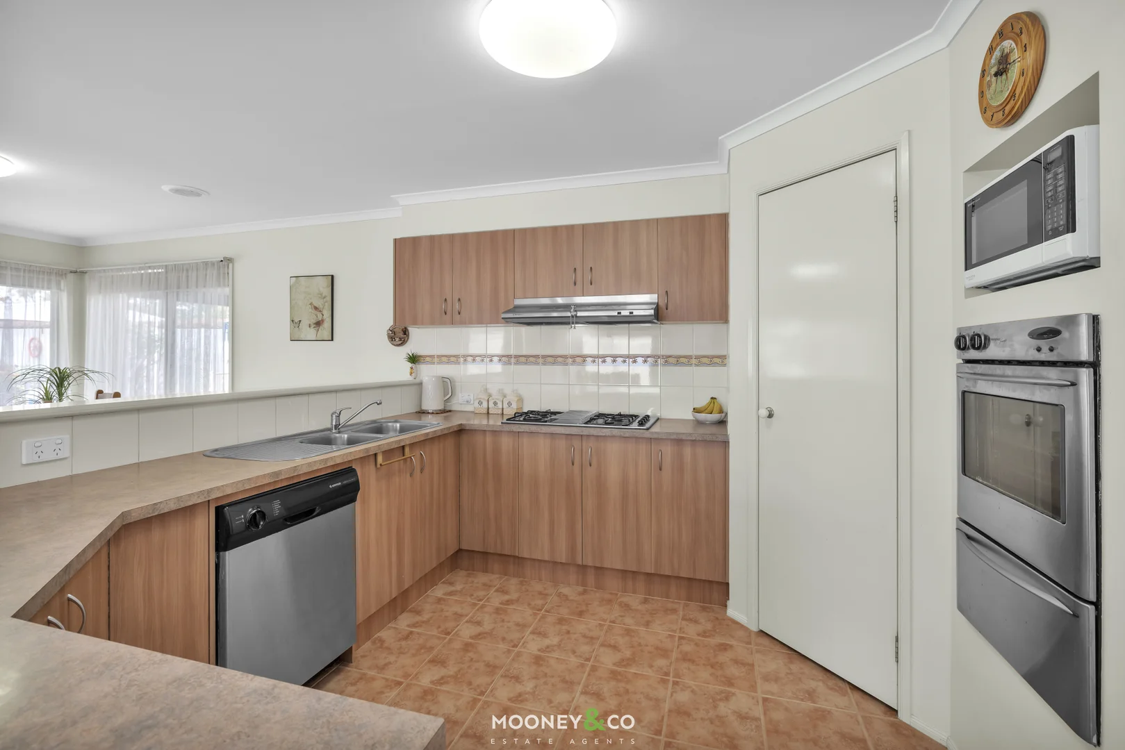 Additional image 4 of 53 Cherryhills Drive, Cranbourne VIC 3977