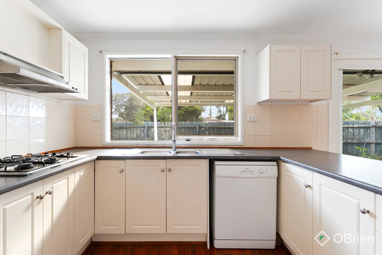 Additional image 7 of 92 Gipps Crescent, Cranbourne North VIC 3977