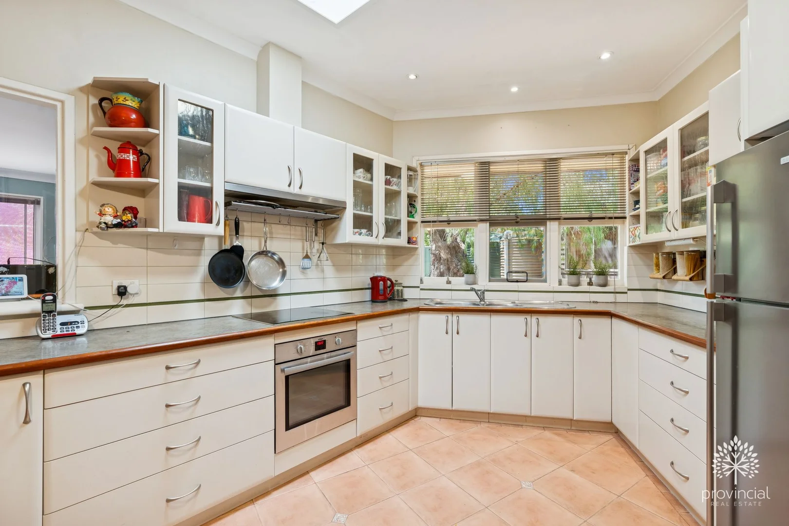 Additional image 8 of 36B Traylen Road, Kalamunda WA 6076