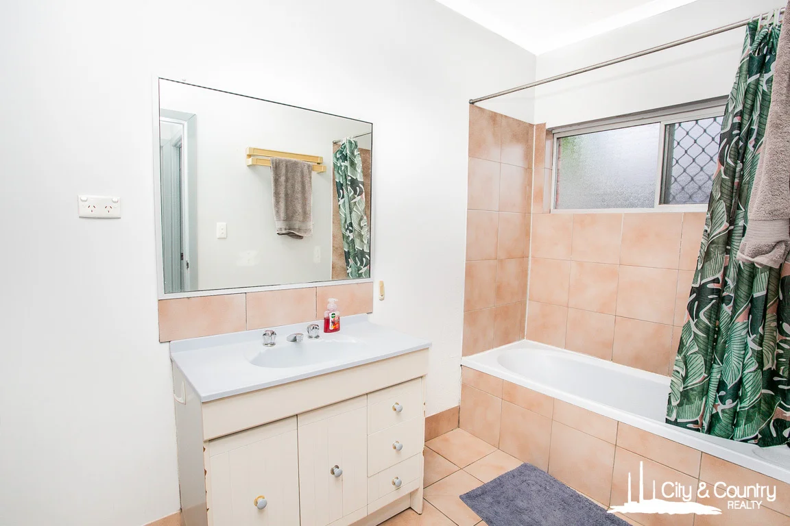 Additional image 12 of 16 Emmalyn Close, Mount Isa QLD 4825