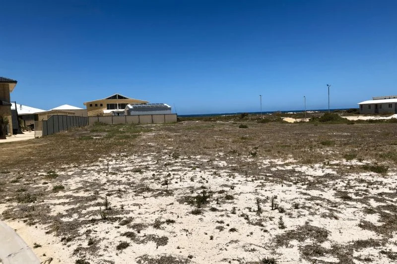 Additional image 2 of 27 Whiteman Street, Green Head WA 6514