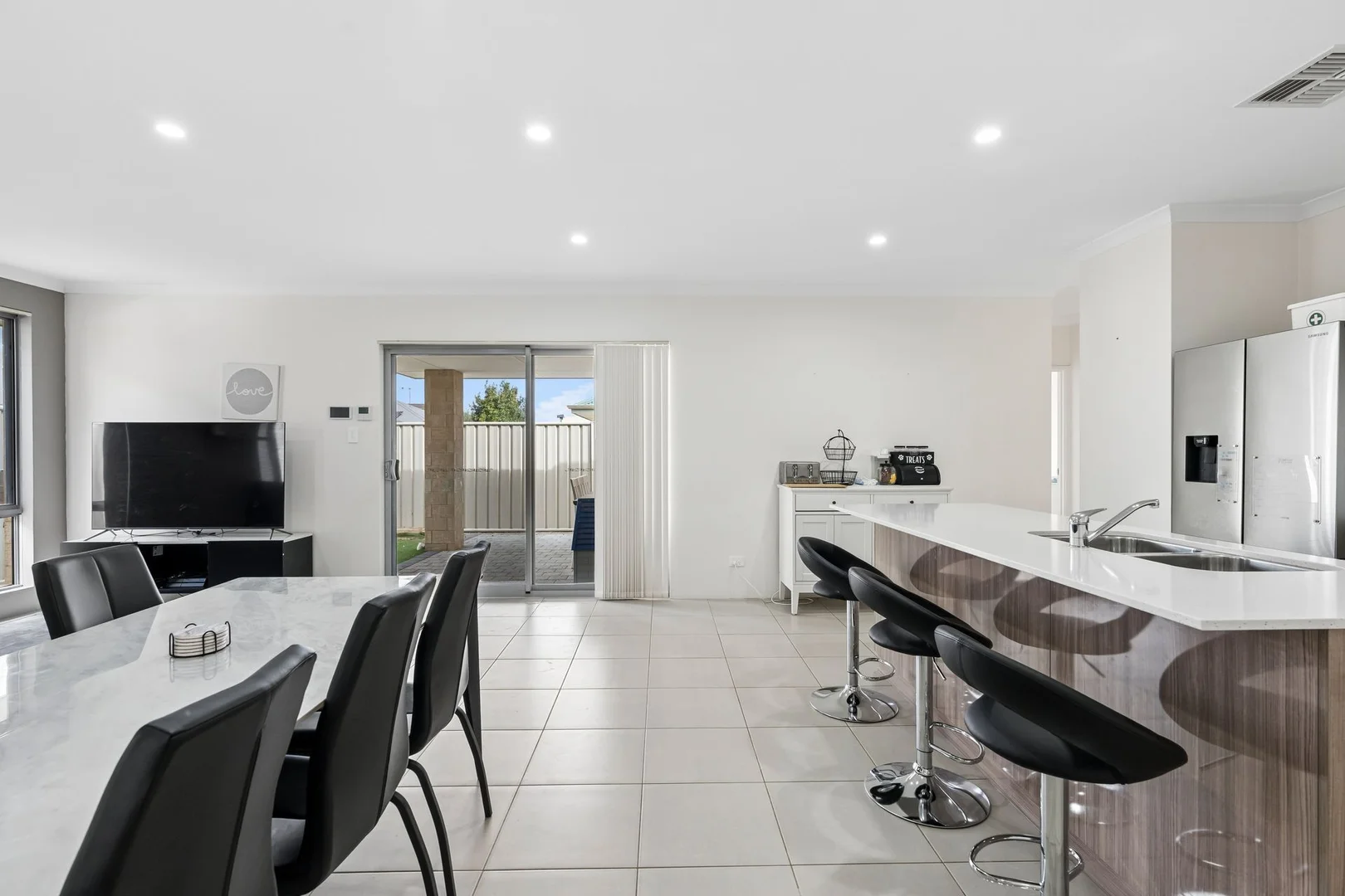 Additional image 7 of 43 Greenpoint Way, Hilbert WA 6112
