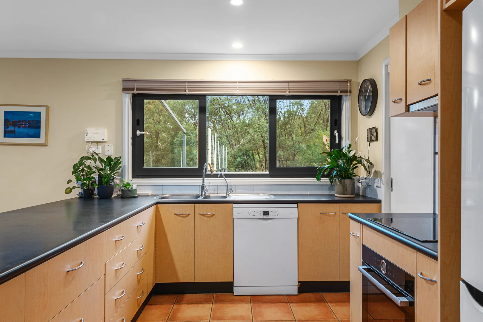 Additional image 4 of 30 Greenwood Grove, Woodend VIC 3442