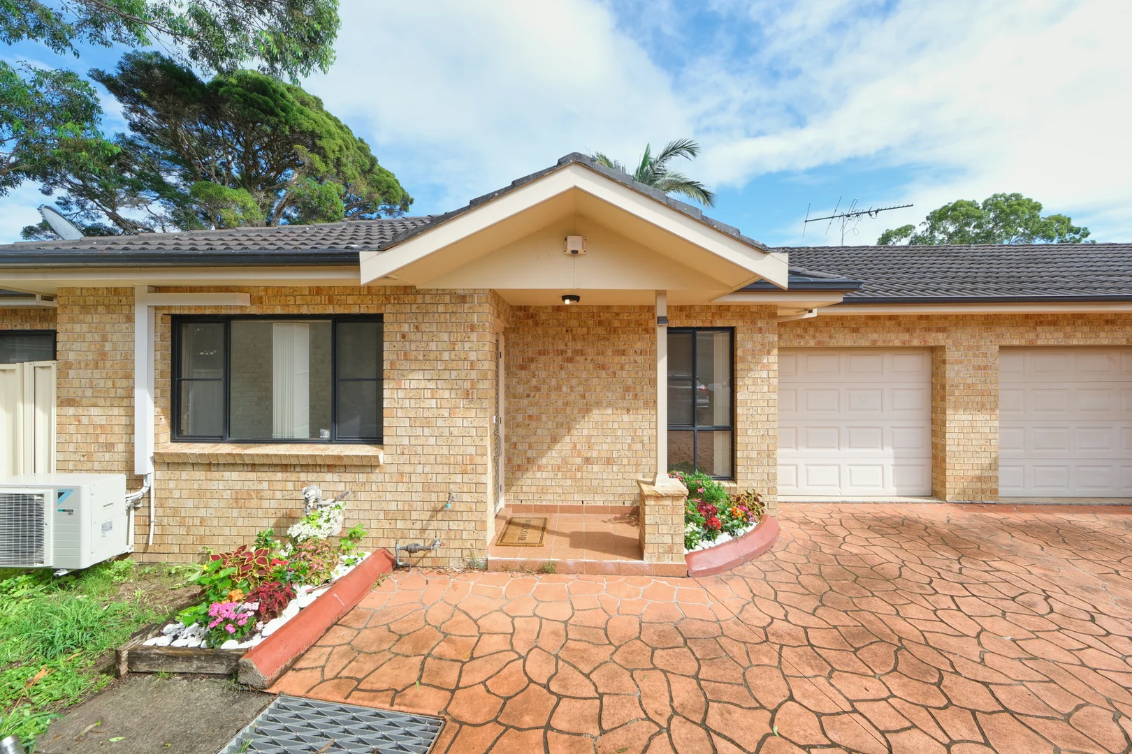 Additional image 2 of 3/4-5 Iona Place, Bass Hill NSW 2197