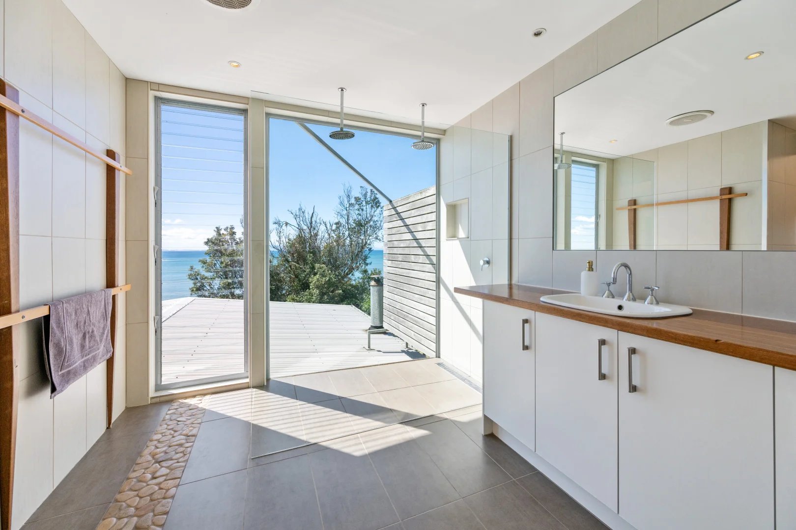 Additional image 12 of 15 Waratah Street, Walkerville VIC 3956