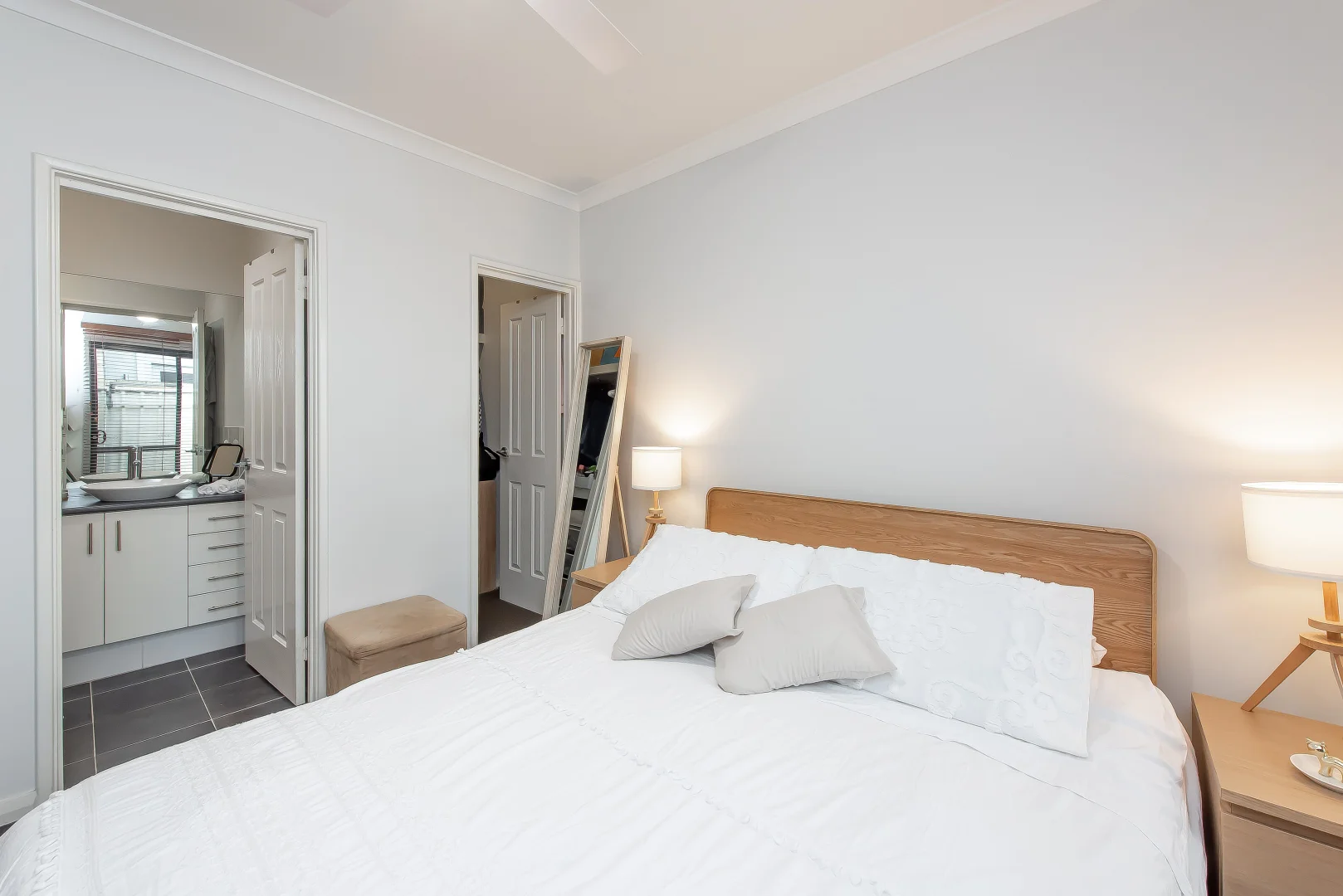 Additional image 7 of 90A Joondanna Drive, Joondanna WA 6060