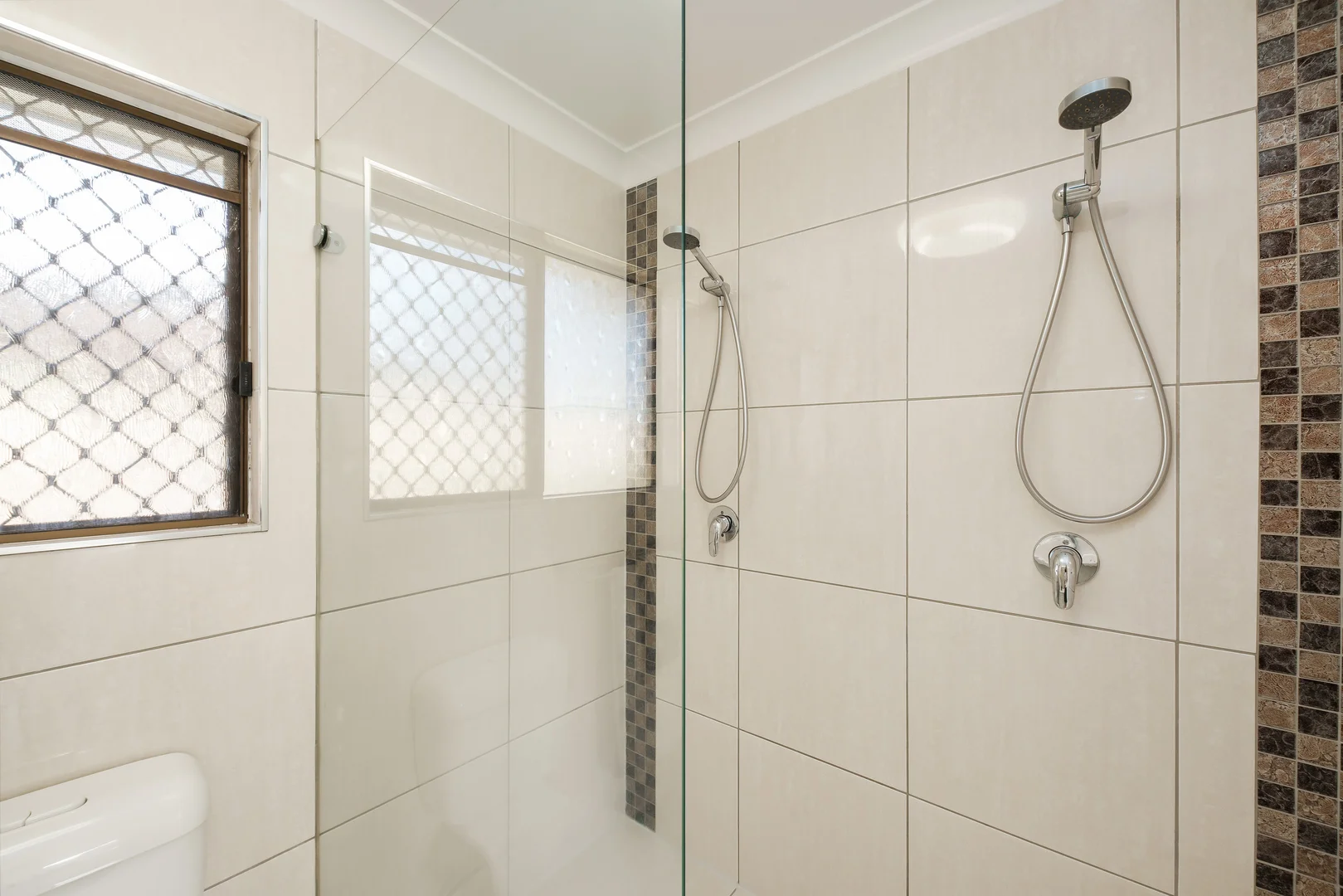 Additional image 12 of 19 Golf Links Drive, Kirwan QLD 4817