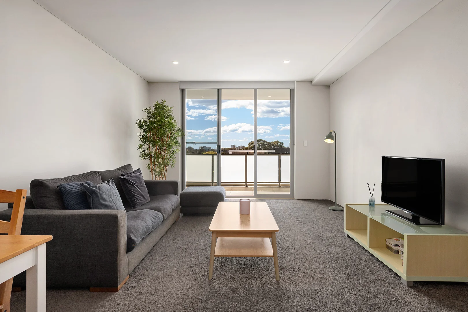 Additional image 2 of 303/2-6 Carlton Parade, Carlton NSW 2218