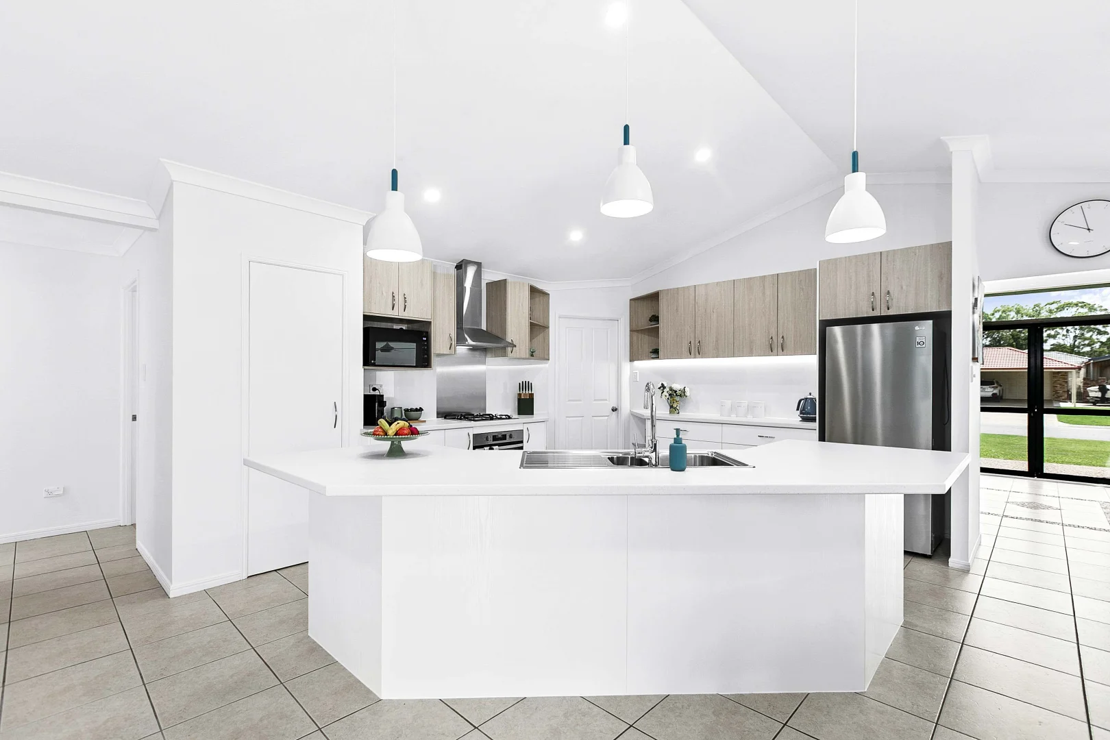 Additional image 4 of 90 La Frantz Drive, Tinana QLD 4650