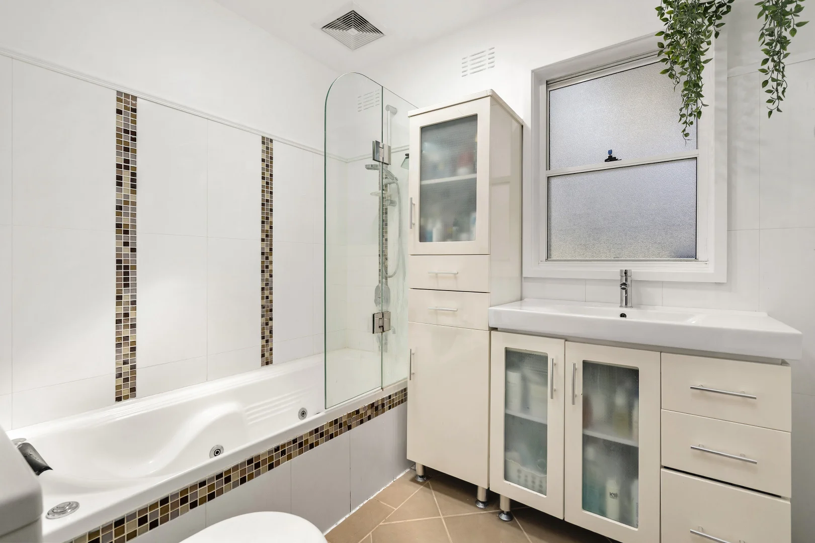 Additional image 6 of 26 Pambula Crescent, Woodpark NSW 2164