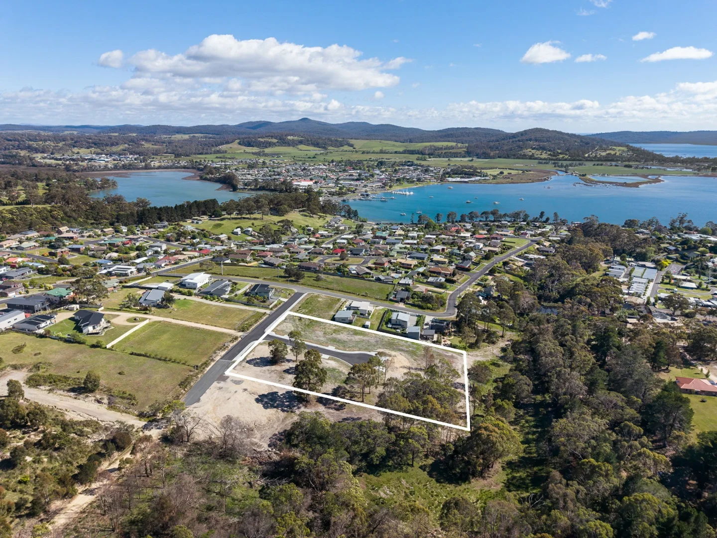 Additional image 22 of 1-10 Oceanvista Drive, St Helens TAS 7216