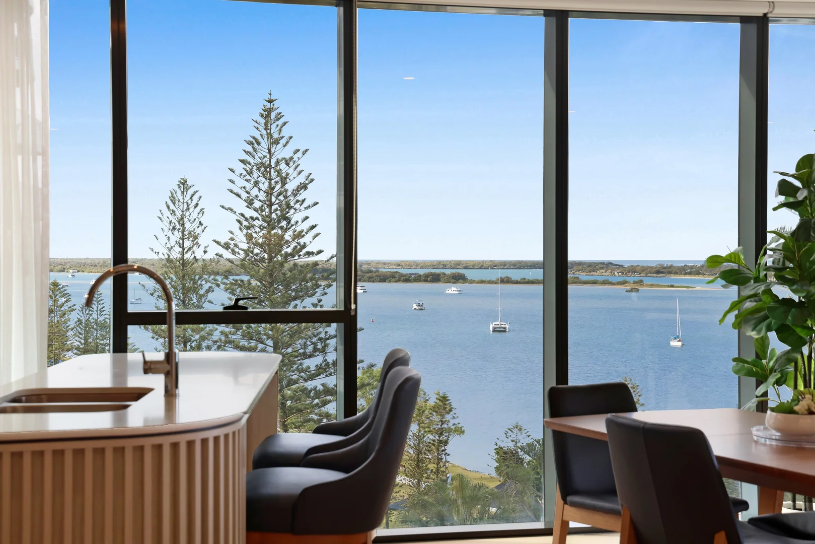 Additional image 4 of 902/180 Marine Parade, Labrador QLD 4215