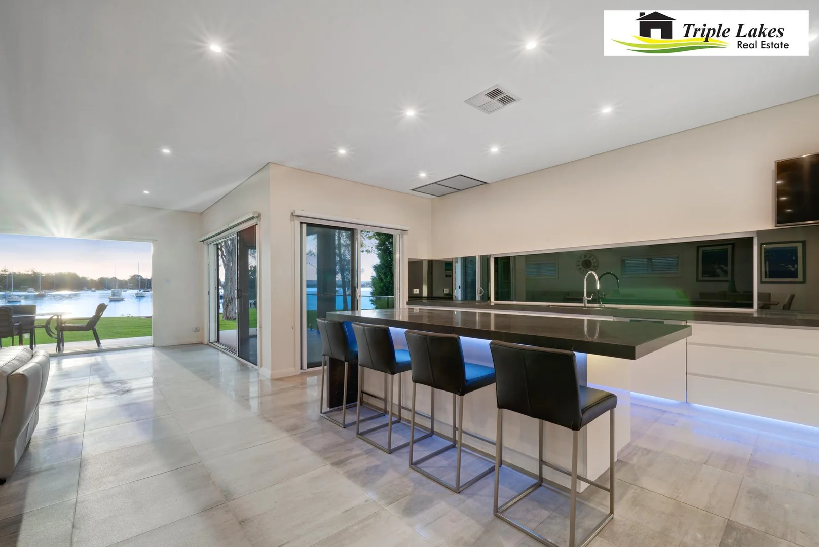 Additional image 16 of 12 Gordon Avenue, Summerland Point NSW 2259