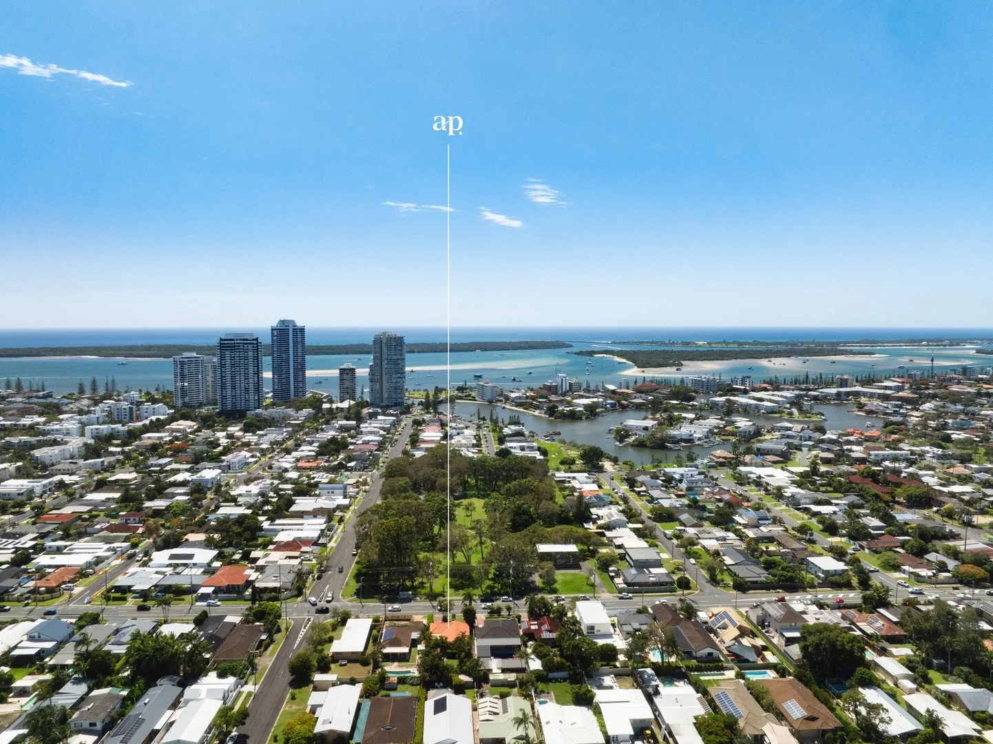 50 Morala Avenue, Runaway Bay QLD 4216