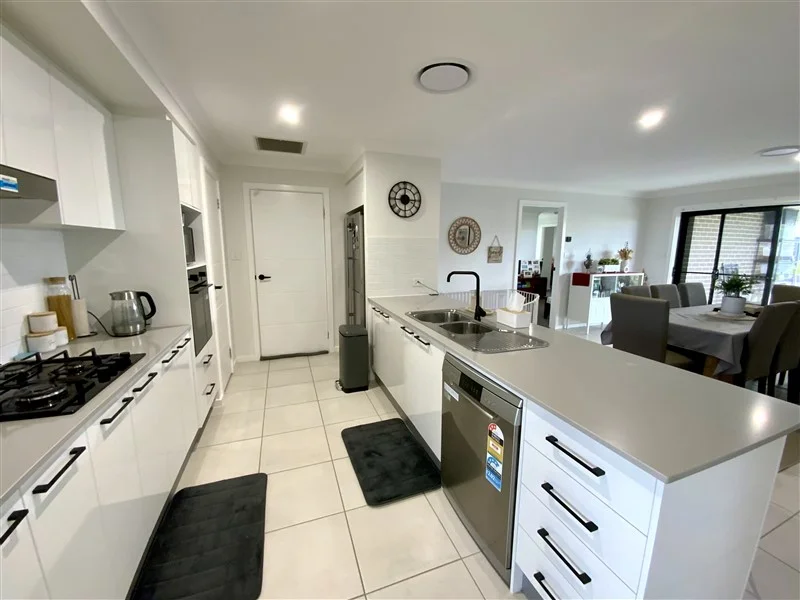 Additional image 6 of 4 Livingston Boulevard, Forbes NSW 2871