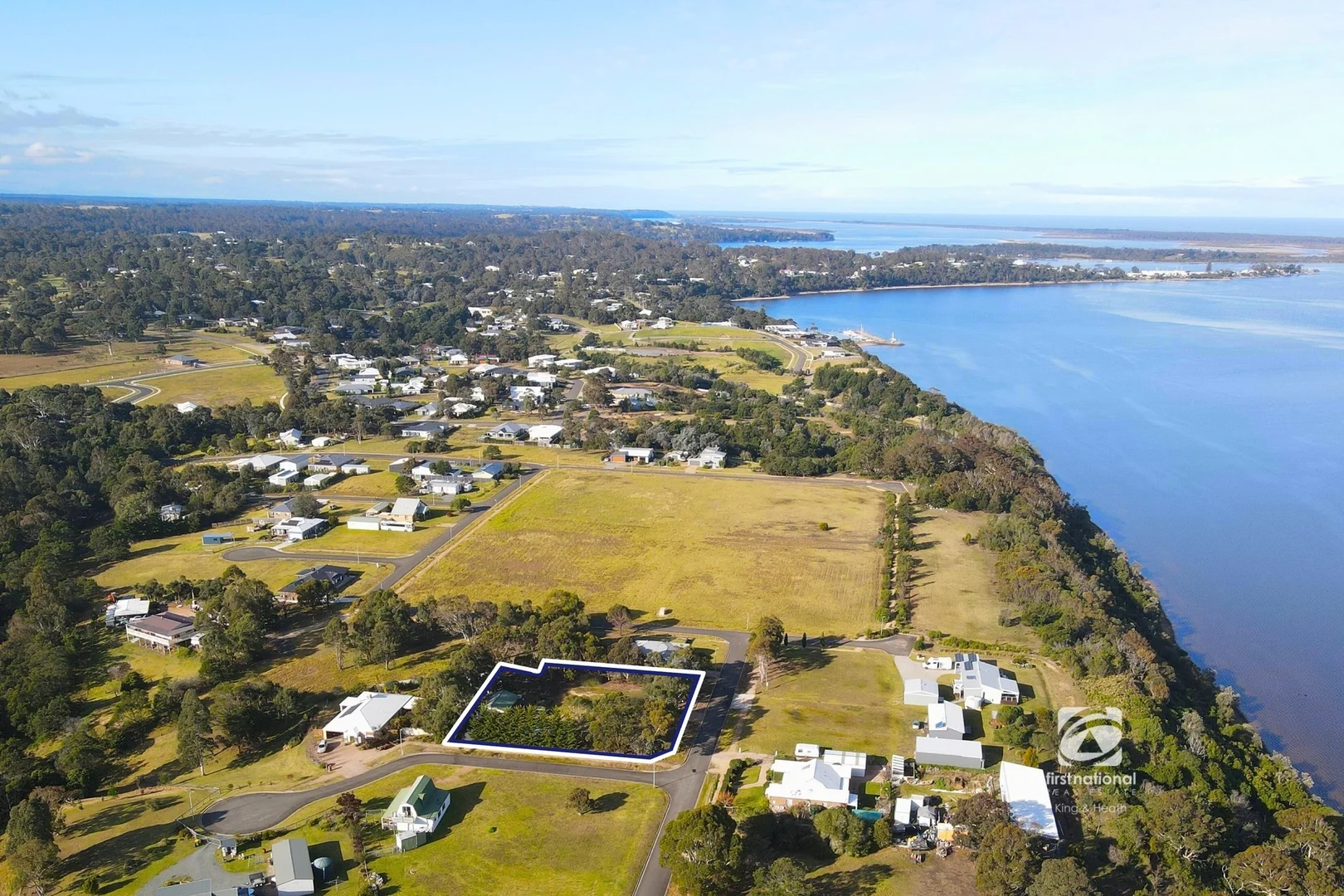 Additional image 20 of 4 Grevillia Avenue, Metung VIC 3904