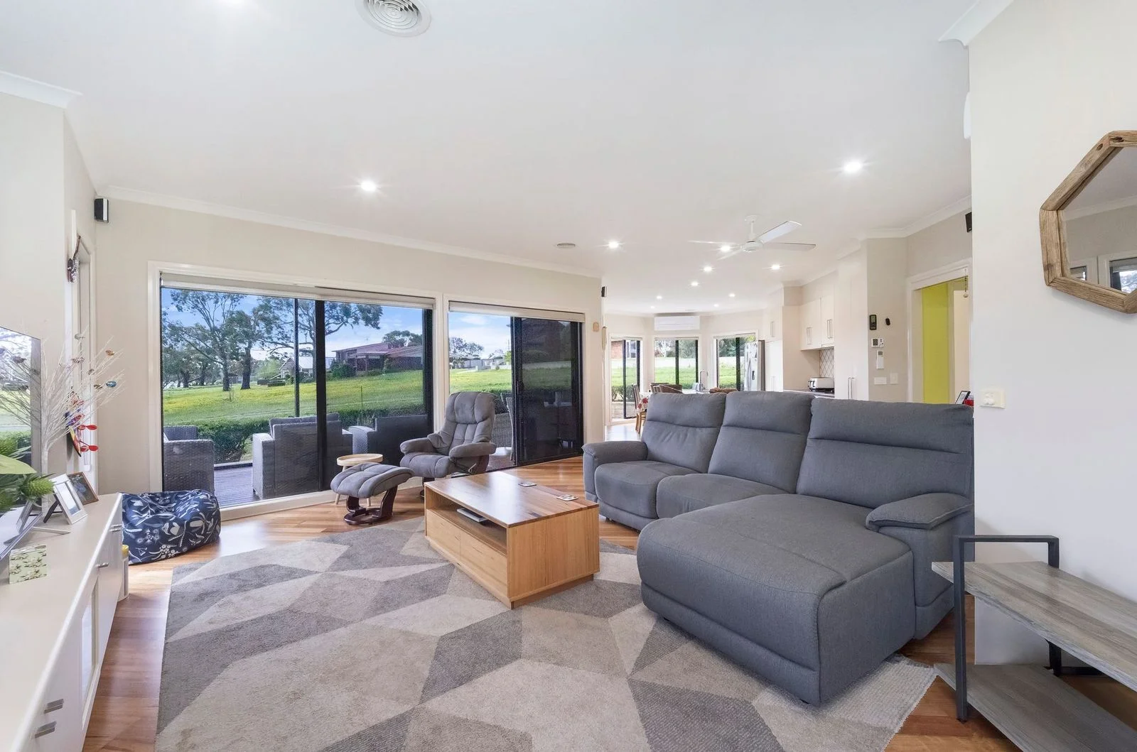 Additional image 4 of 28 Lakeside Court, Hamilton VIC 3300