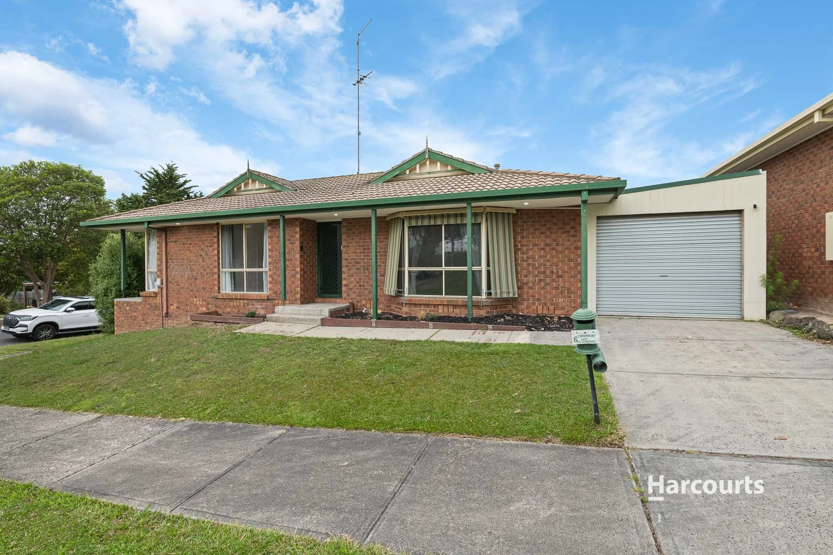 6 Paramount Way, Pakenham VIC 3810