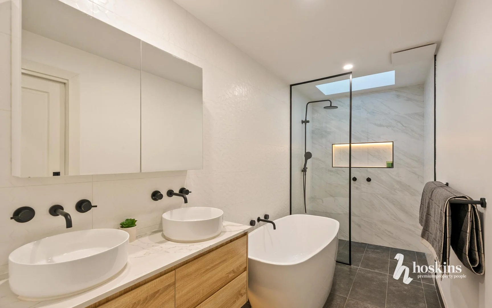 Additional image 8 of 1 Ian Avenue, Ringwood East VIC 3135