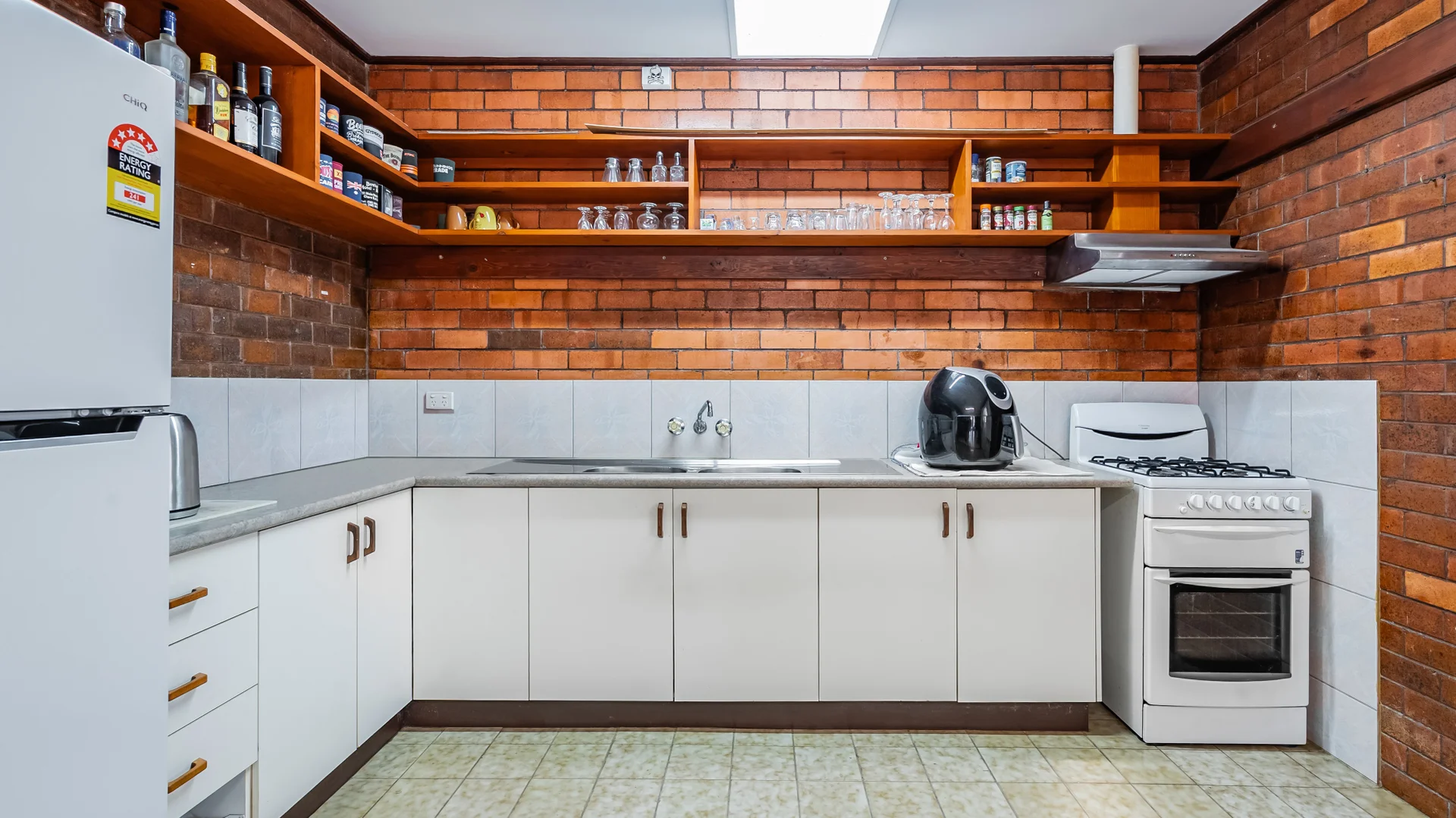 Additional image 9 of 9 Mimosa Street, Holloways Beach QLD 4878