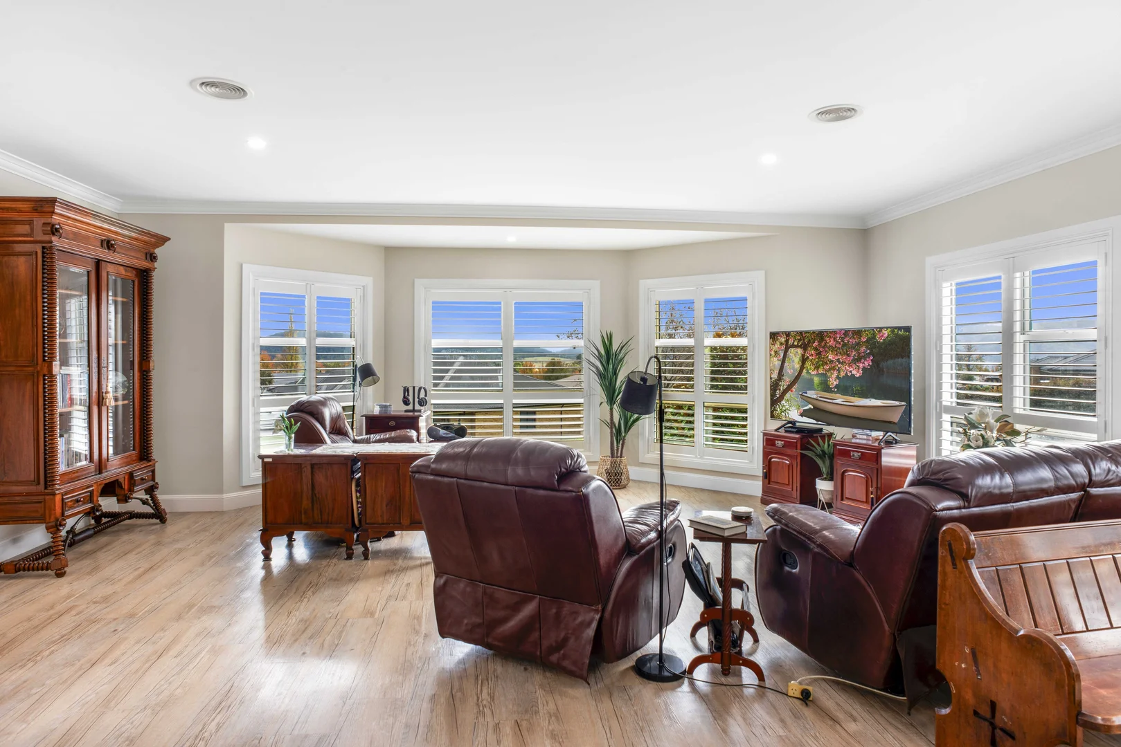 Additional image 5 of 28 Munjowee Circle, Lithgow NSW 2790