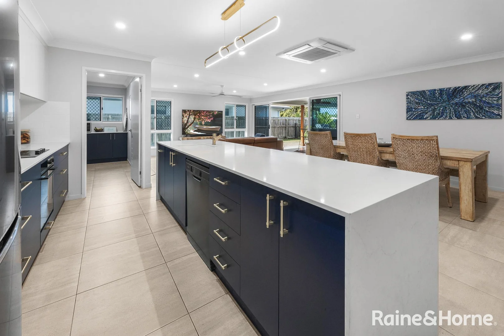 Additional image 8 of 7 Shearwater Street, Shoal Point QLD 4750