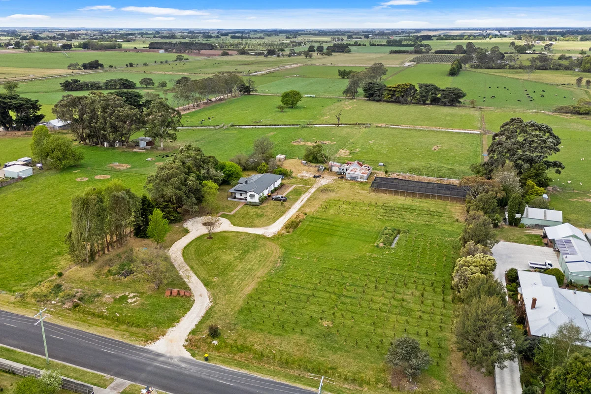 40 Gibsons Road, Sale VIC 3850