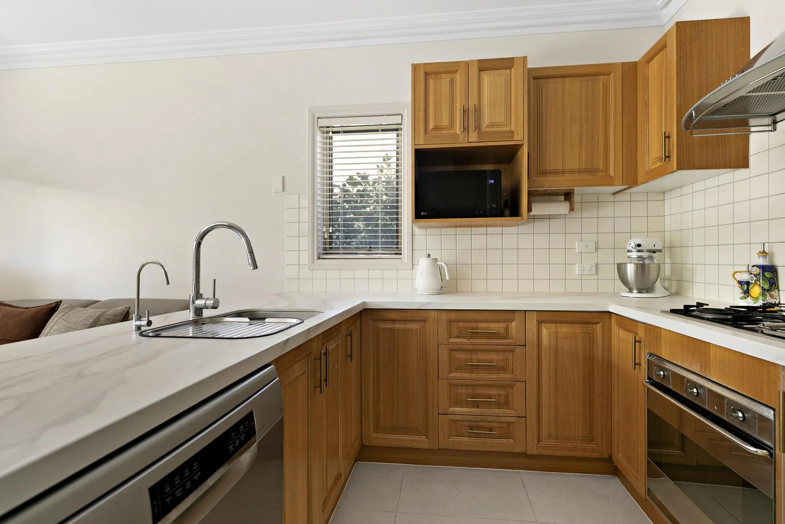 Additional image 4 of 2/6 Keam Street, Essendon North VIC 3041